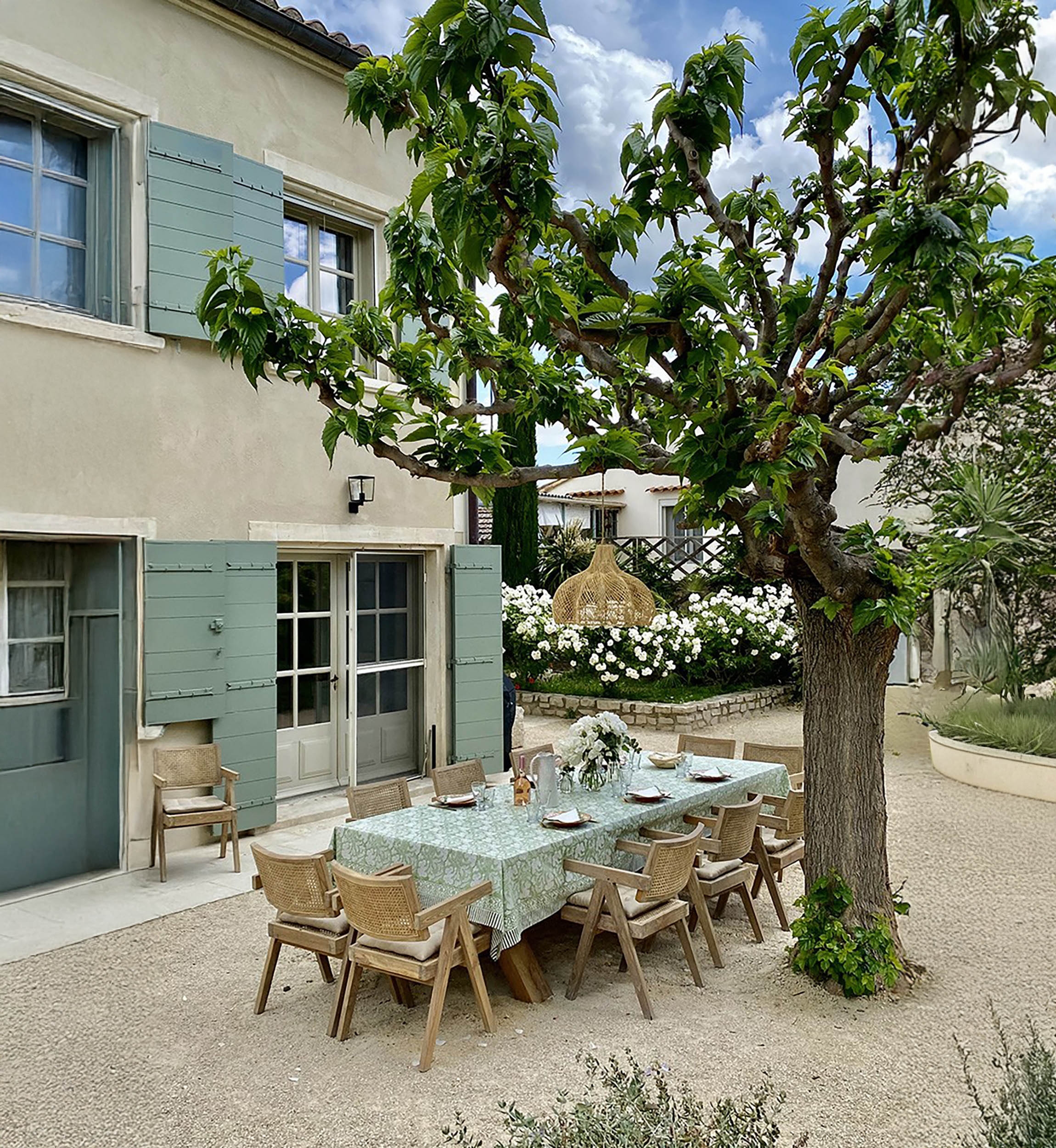 Toalha de mesa Celadon Green – 100% algodão – estampa floral – estilo boho chic – Jardim Botânico – Miss June Paris – 3