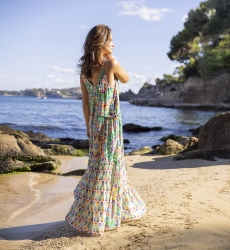 Robe longa INNIKA: cor laranja/verde - peitilho decorado - detalhes florais - alças finas - Miss June Paris - 1