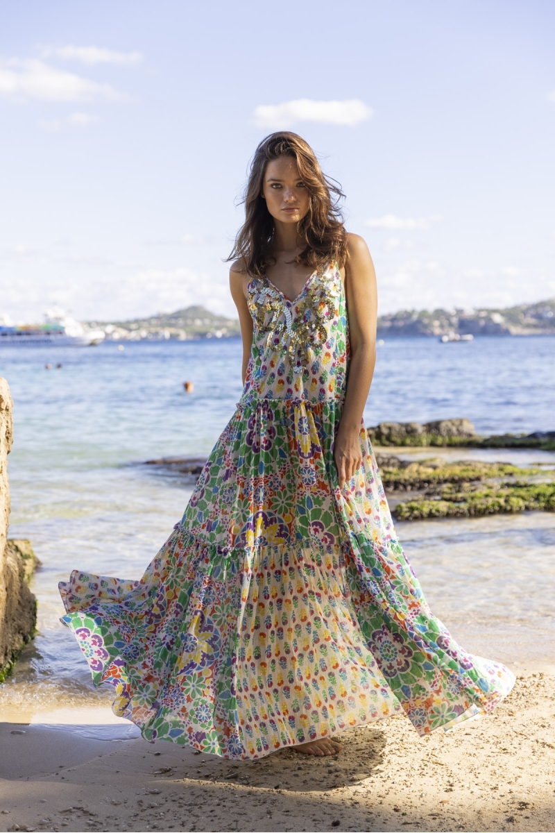 Robe longa INNIKA: cor laranja/verde - peitilho decorado - detalhes florais - alças finas - Miss June Paris - 3