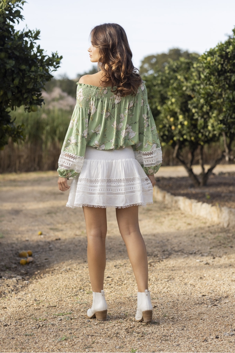 Blusa de Manga Longa Gia - Verde - Estampa Floral - Bordado Branco - Estilo Boho - Miss June Paris - 3