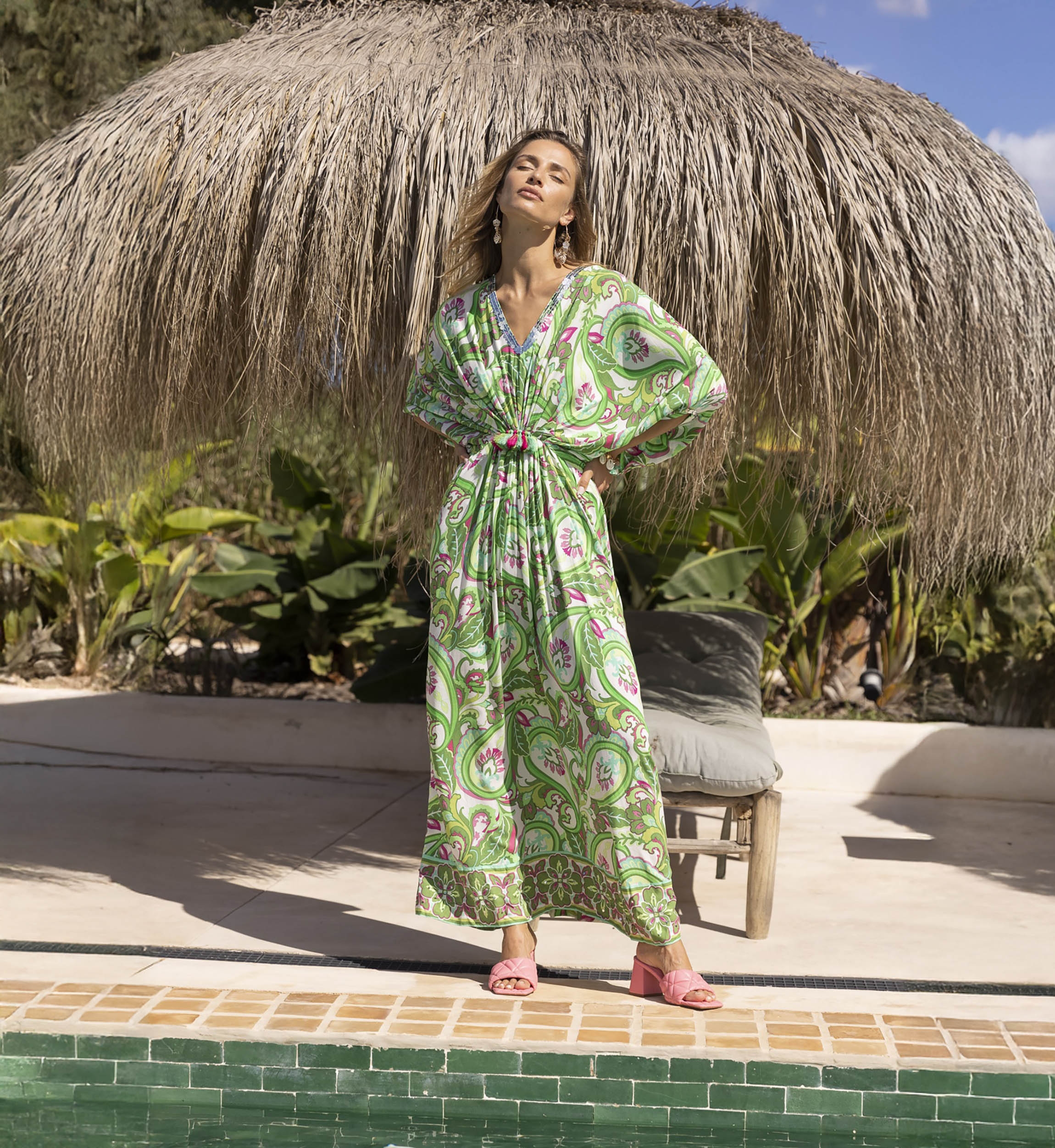 Vestido Largo Emmy - verde/blanco - Estampado Cachemira - Mangas Largas - Con Lentejuelas - Miss June Paris - 1