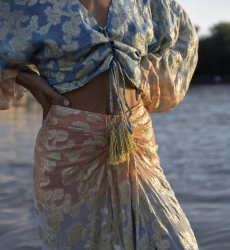 Sunday Top - blue / Gradient Peach Sleeves - Long Sleeves - Boho Style - V-Neck - Miss June Paris - 3