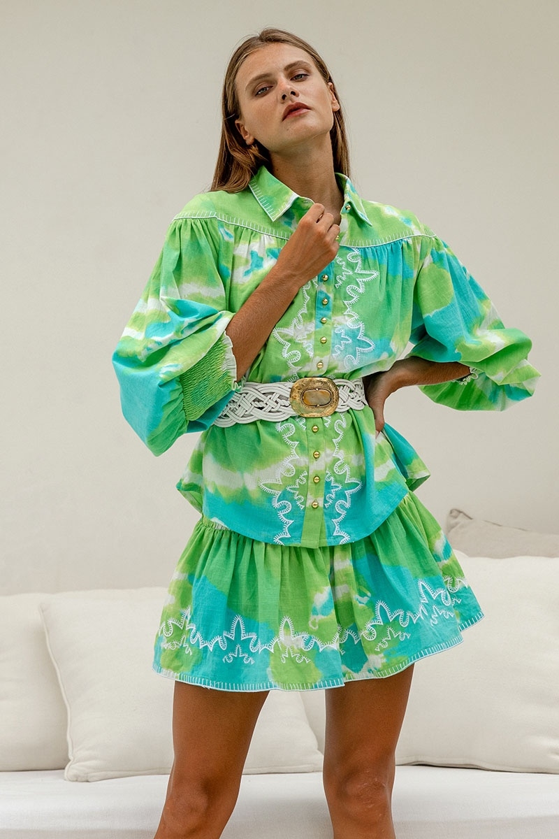 Shirt Hayley – green/aqua – puff long sleeves – tie & dye pattern – bohemian – Miss June Paris – 1