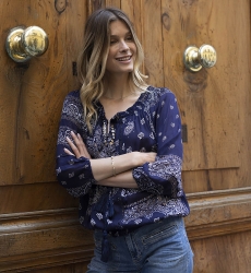 Miss June Paris, Bliss Blouse
