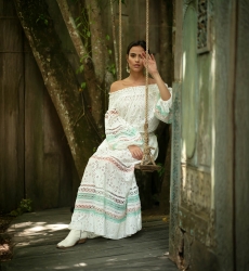 Miss June Paris — Saia Comprida Plumeria