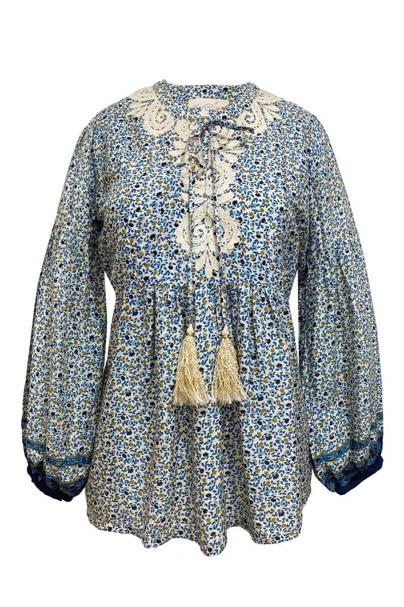 Miss June Paris, Blusa Divina