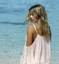 Vestido curto LOVELY – Azul ou Petal – Manga longa – Ombros à mostra – Boho Chic – Miss June Paris – 9