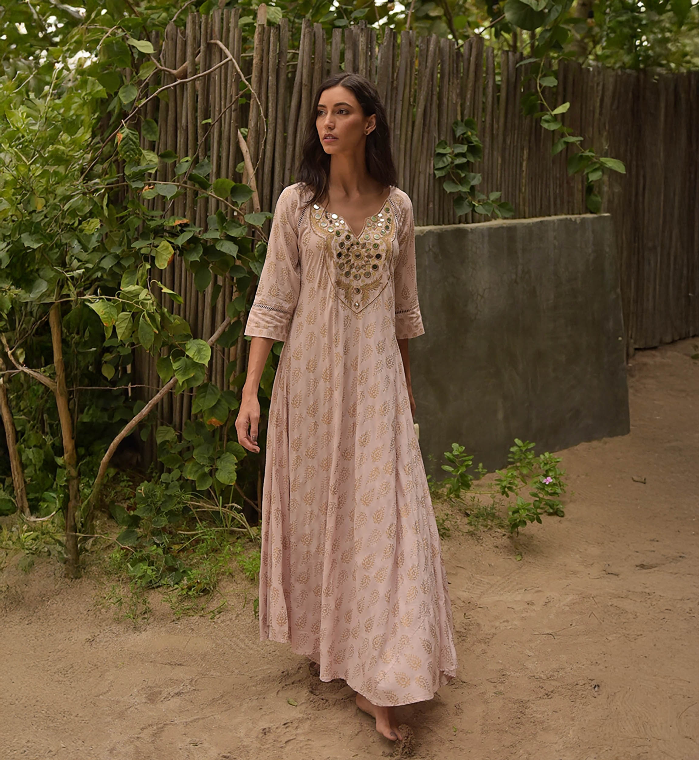Long Dress Andrea: pink - decorated chest - golden details - mid-length sleeves - Miss June Paris - 1
