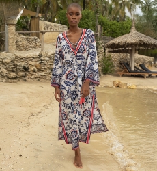 Vestido longo Viviana - branco - motivos florais em vermelho e azul - cinto combinando - Miss June Paris - 4