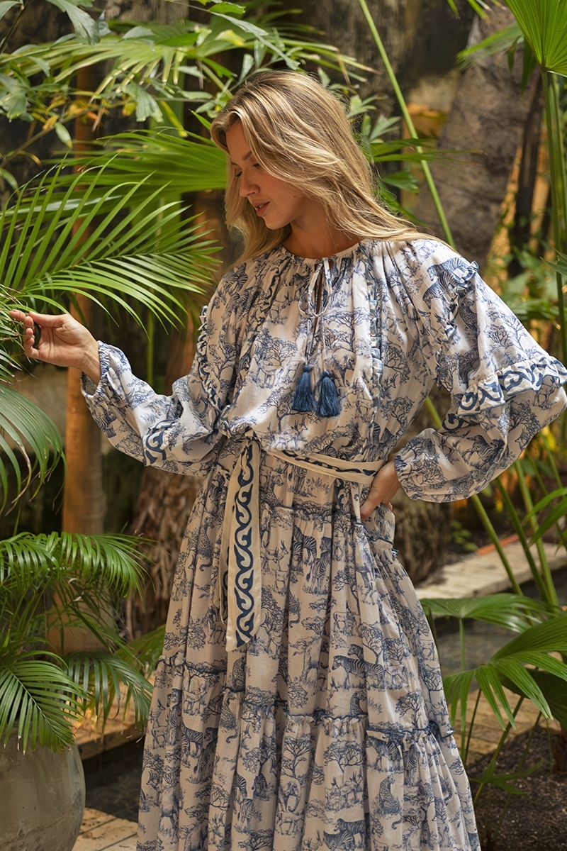 Vestido longo Francesca - azul - padronagem savana - silhueta elegante - mangas longas - Miss June Paris - 2