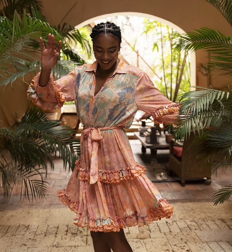 Vestido curto Isalia - cor pêssego - visual delicado - babados delicados - mangas longas - Miss June Paris - 1