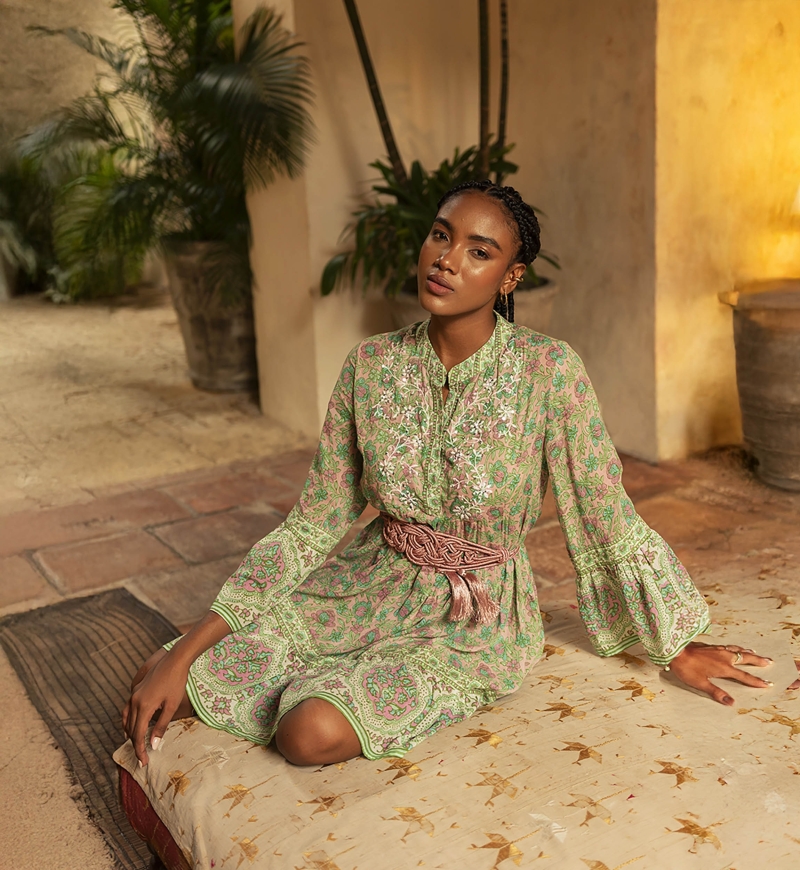 Helena short dress - pink and green - delicate floral print - embroidered details - Miss June Paris - 2