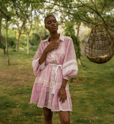 Laura short dress - pink - bohemian-chic style - long sleeves - white belt - Miss June Paris - 1