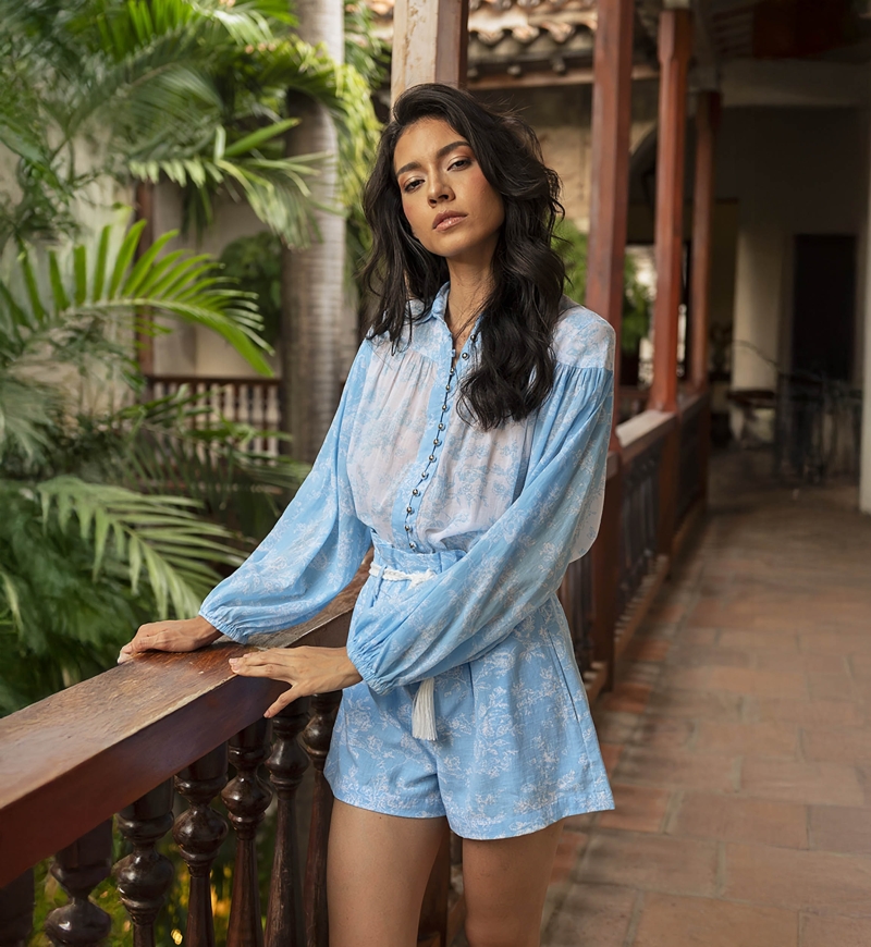 Shorts Ilara - azul - estampa floral branca - cintura alta - tamanhos 1 e 2 - Miss June Paris - 3