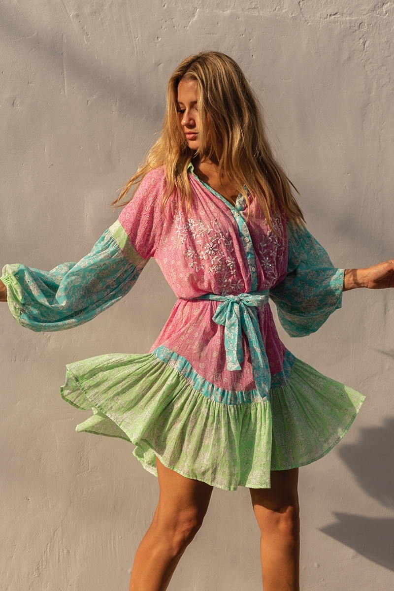 Vestido corto Olga - estampado floral - manga larga - multicolor - Miss June Paris - 1