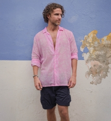 Camisa Salento – rosa – estampado floral blanco – mangas largas – tejido ligero – colección Shay – Miss June Paris – 2