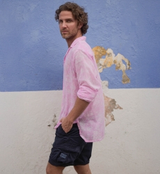 Camisa Salento – rosa – estampa floral branca – mangas longas – tecido leve – coleção Shay – Miss June Paris – 4