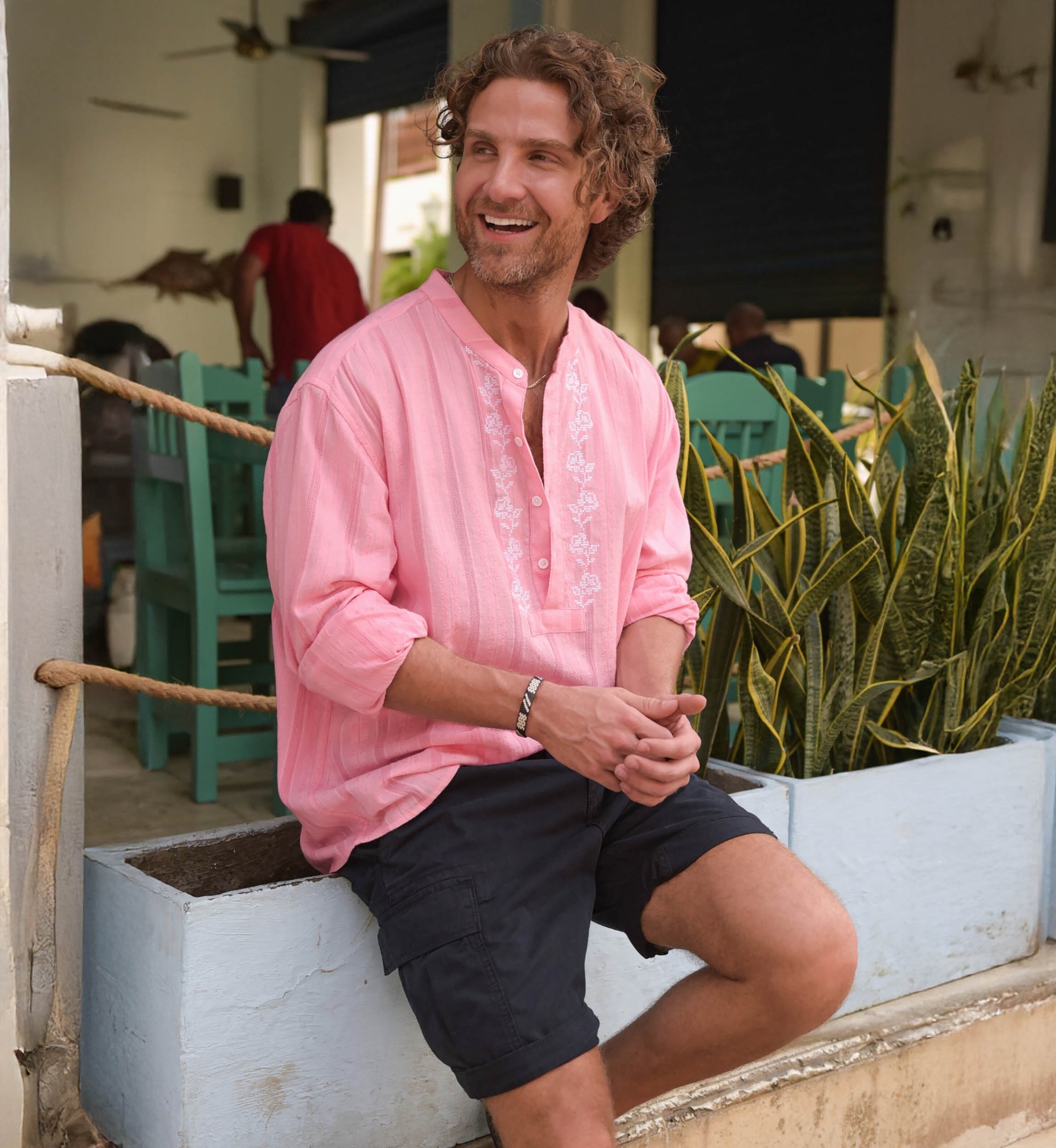 Camisa Jerico – rosa com detalhes bordados em branco – mangas longas – coleção Shay – Miss June Paris – 2