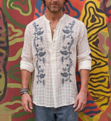 Camisa Cocora – branca – bordados azuis – mangas compridas – tecido fluido – coleção Shay – Miss June Paris – 4