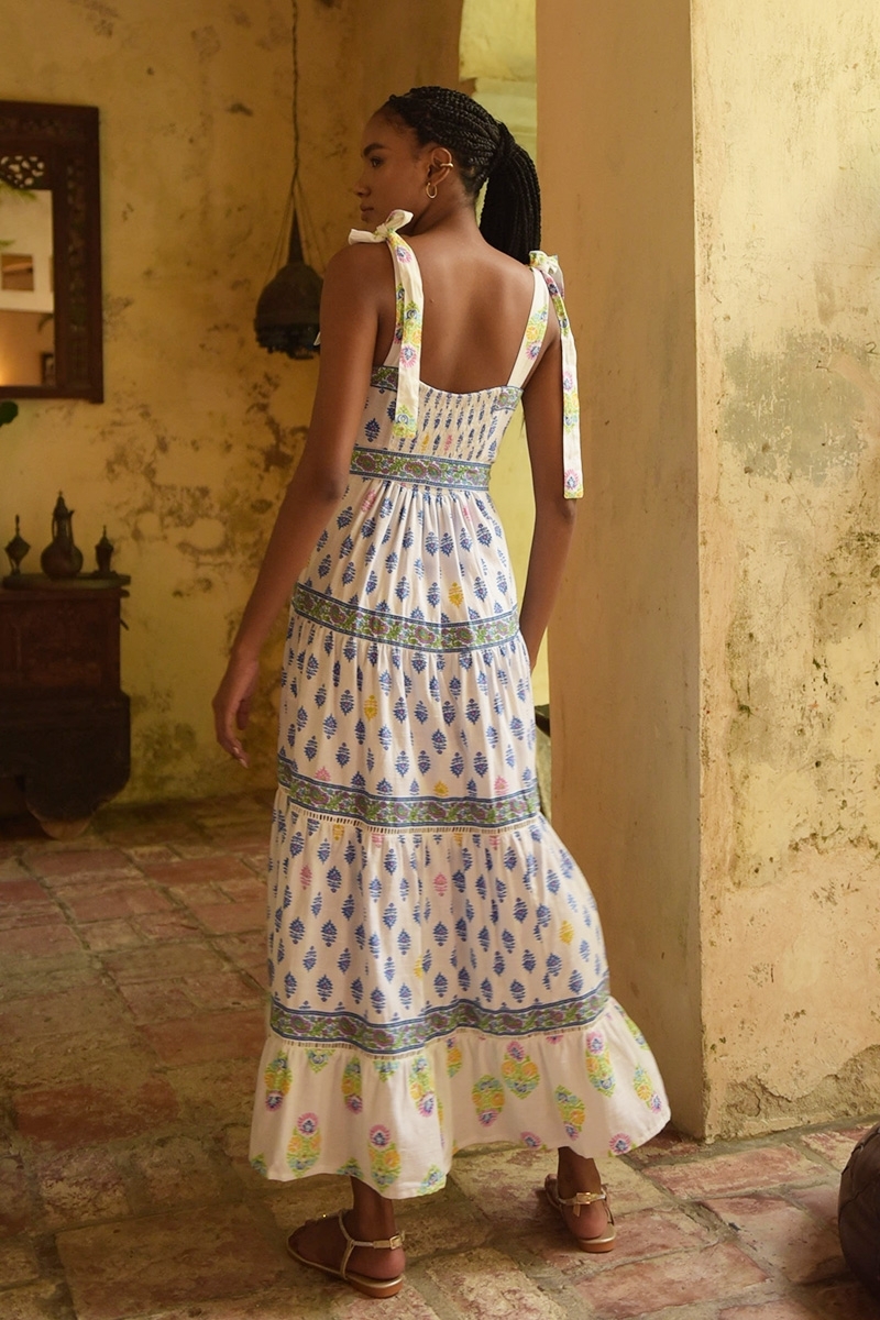 Vestido longo Paulina - branco - estampas em azul, amarelo e rosa - alças ajustáveis - Miss June Paris - 4