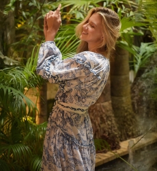 Francesca long dress - blue - savannah pattern - elegant silhouette - long sleeves - Miss June Paris - 4