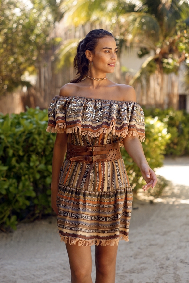 Vestido curto Shiloh - marrom - lantejoulas bordadas - Miss June Paris - 1