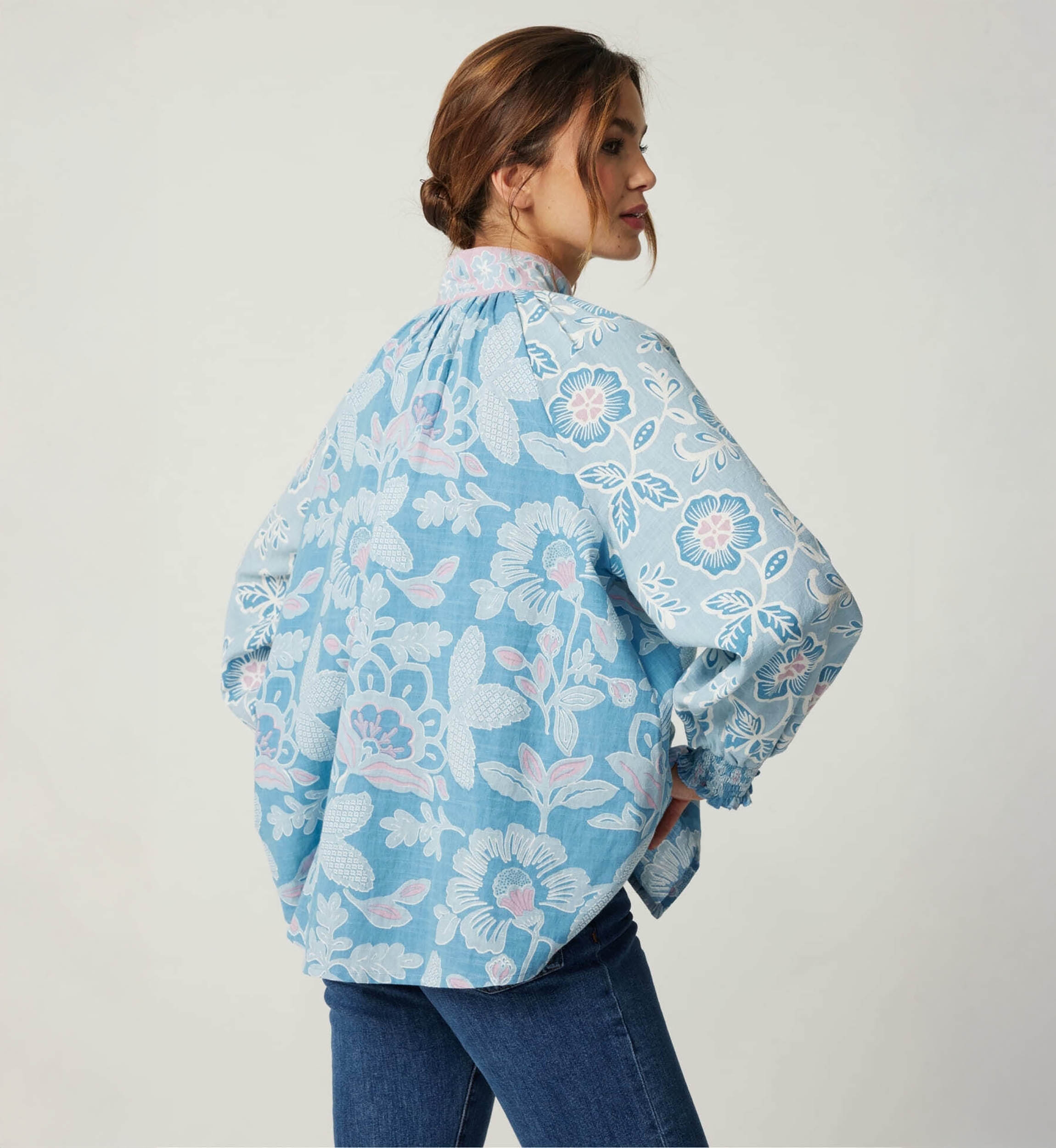 Vestido curto Clemence - padronagem paisley - botões prateados - 100% algodão - Miss June Paris - 4