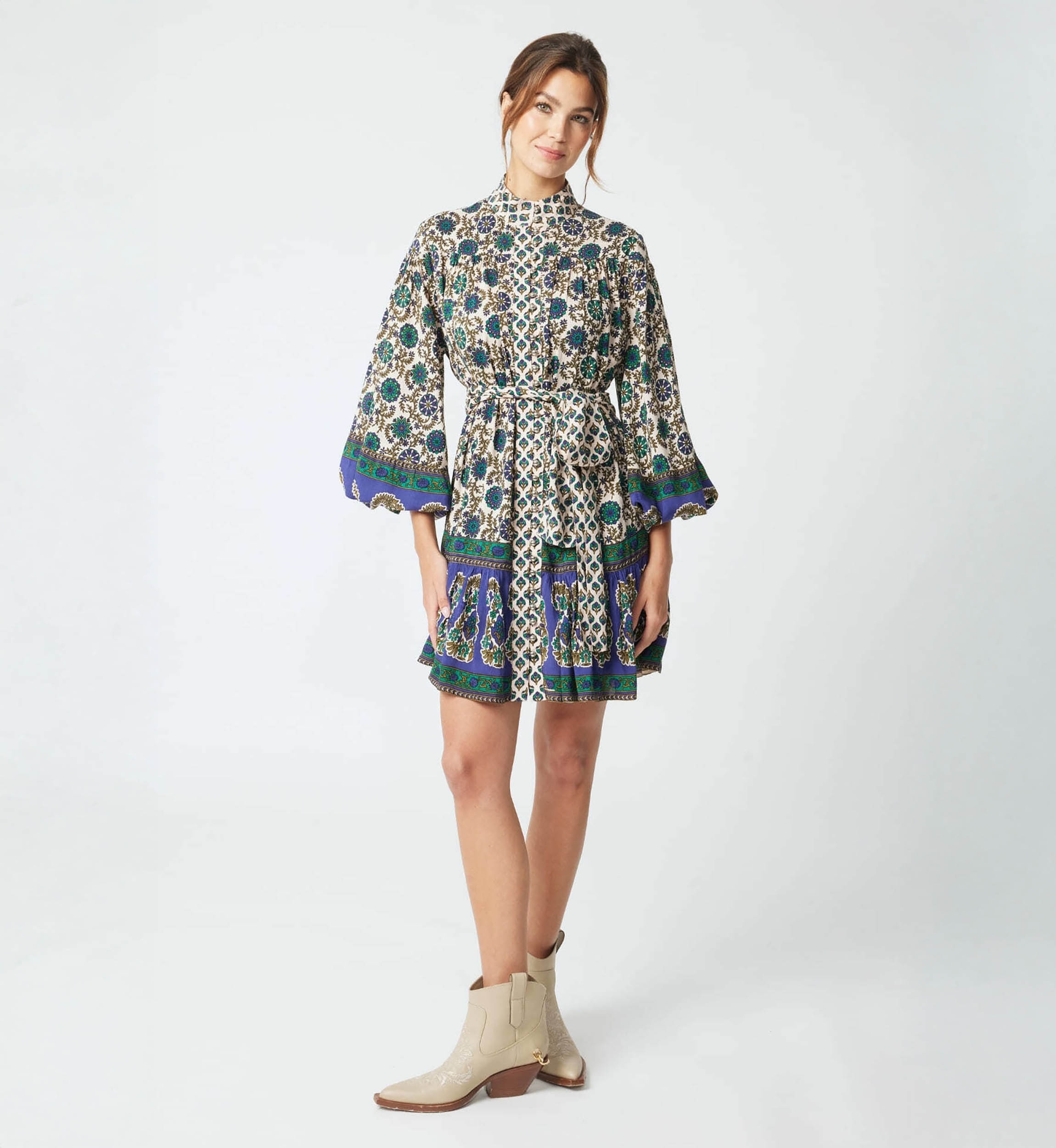 Vestido curto Charlotte - motivos em verde e bege - Miss June Paris - 3