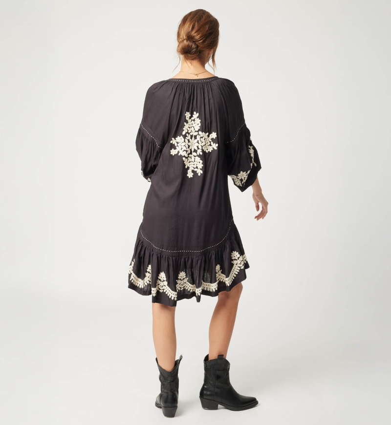 Vestido preto curto Anouk - Miss June Paris - 4