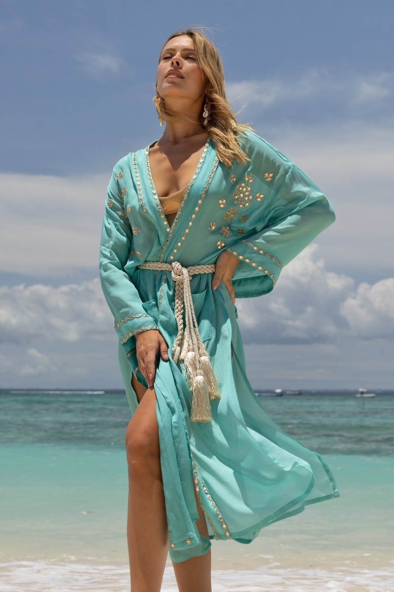 Miss June Paris — Kimono Largo Bethany