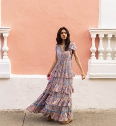 Vestido largo Anakarina - azul - motivos rosas y dorados - caída fluida - volantes delicados - Miss June Paris - 2