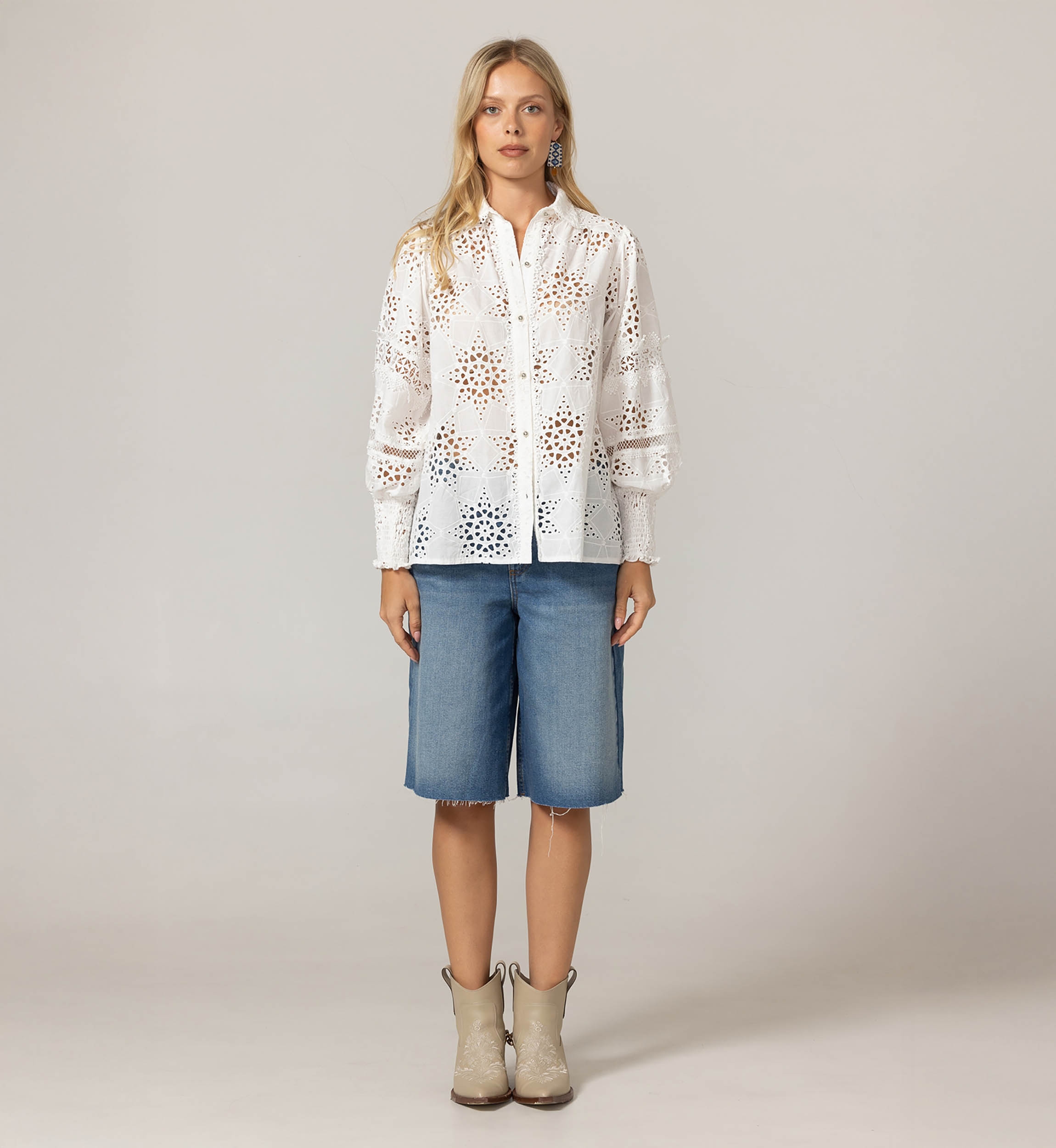 Camisa Farah - Bordado inglês estrelado - 100% algodão - Miss June Paris - 3