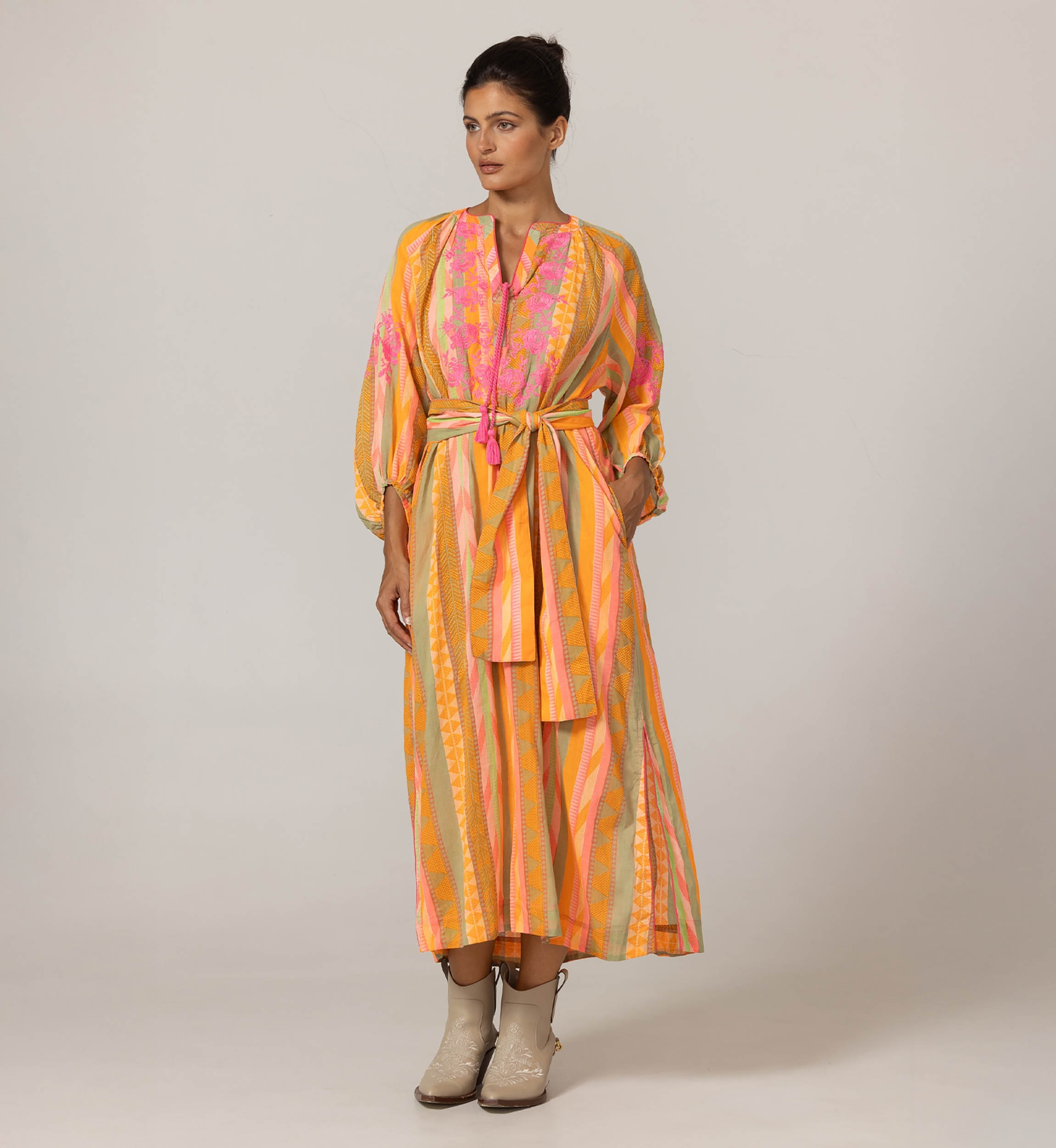 Aiden long dress - adorned with embroidery - 100% cotton - matching belt - Miss June Paris - 3