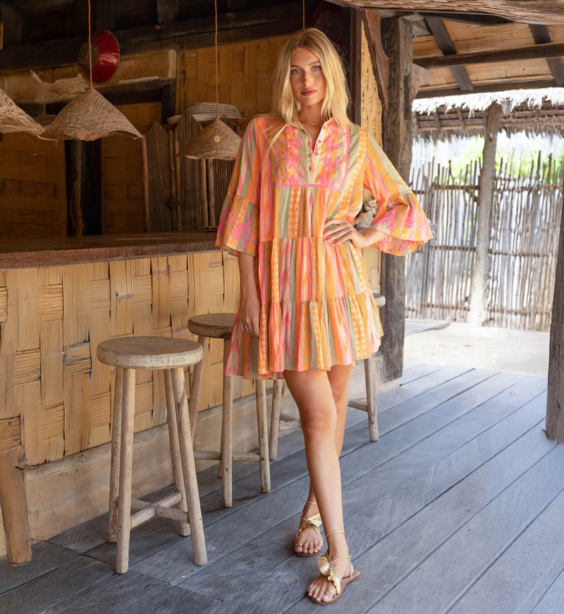 Vestido curto Akira - adornado com bordados - 100% voile de algodão - listras de cores vibrantes - Miss June Paris - 1