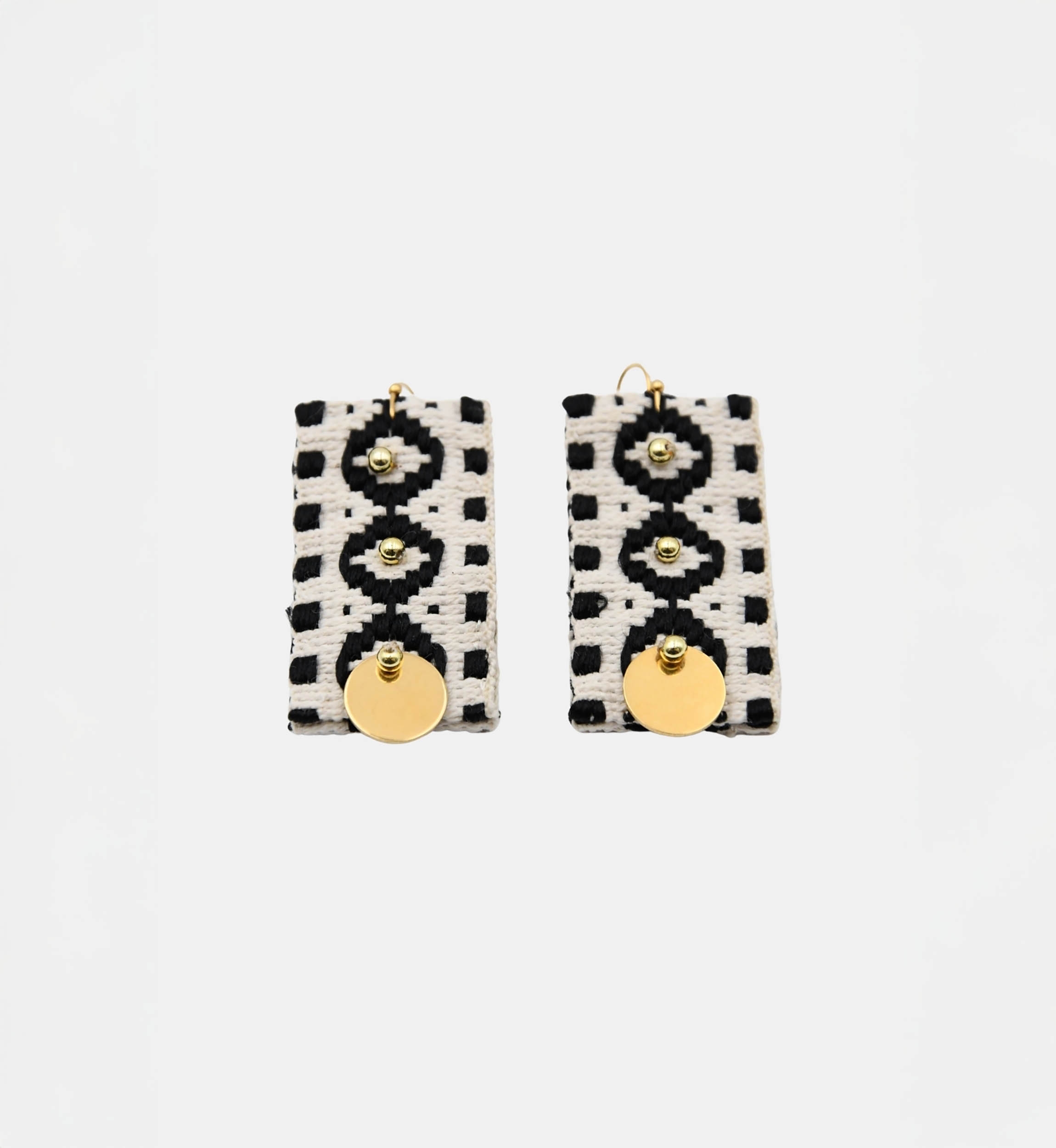 Dangling earrings - Miss June