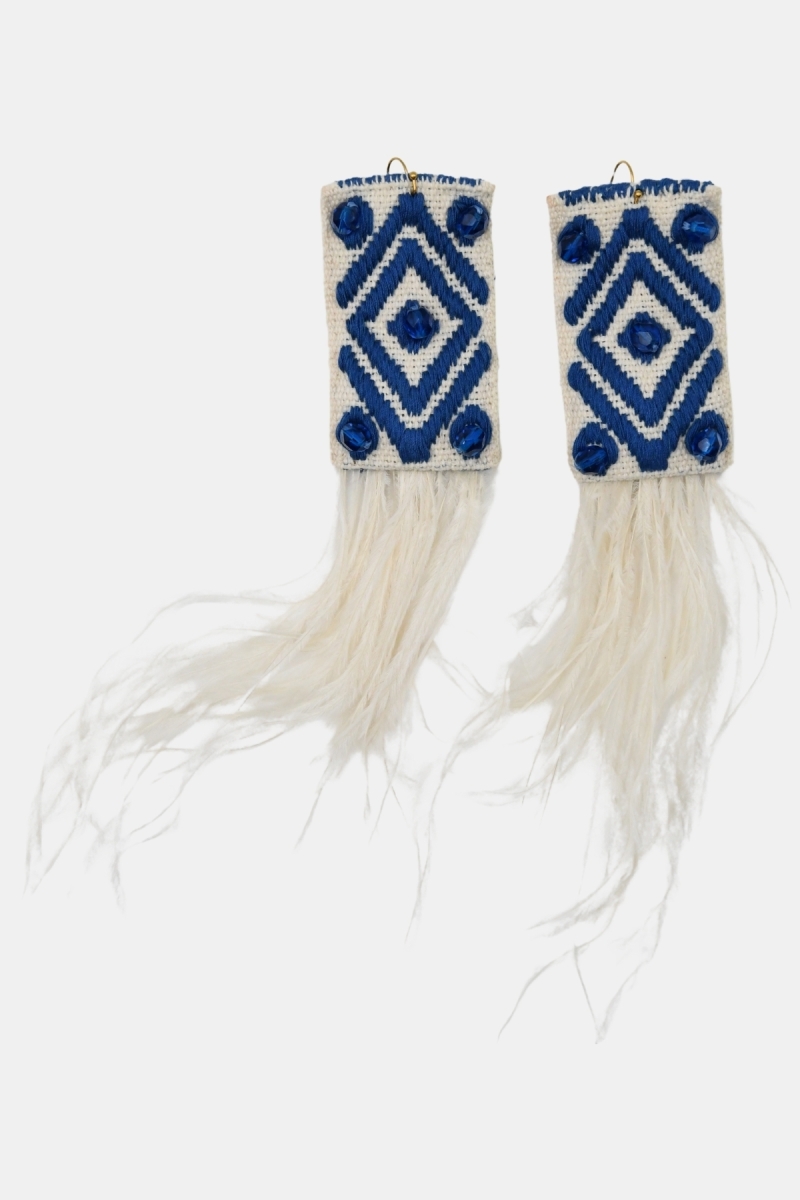Flamingo Drop Earrings – white/blue – ostrich feathers – bohemian chic – Miss June Paris – 5