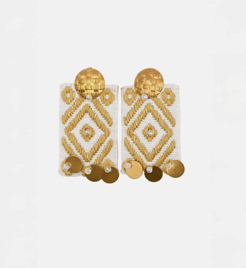 Blusing Drop Earrings – gold and white patterns – bohemian chic – Miss June Paris – 4