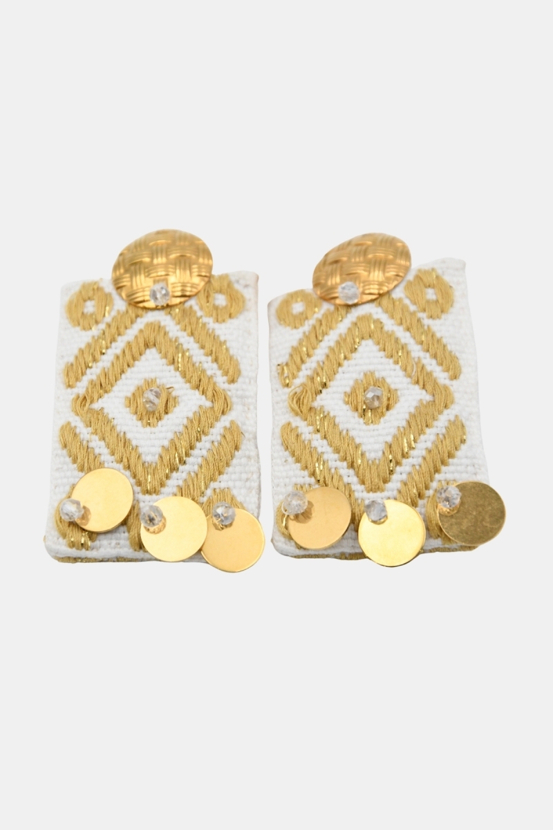 Blusing Drop Earrings – gold and white patterns – bohemian chic – Miss June Paris – 5