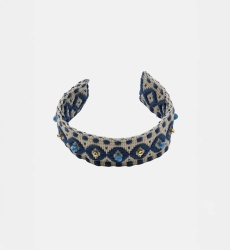Brazalete tipo manilla Riviera – Blanco/Azul – Motivos geométricos – Cuentas doradas – Miss June Paris – 6