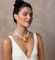 bohemian fantasy shell necklace - Miss June