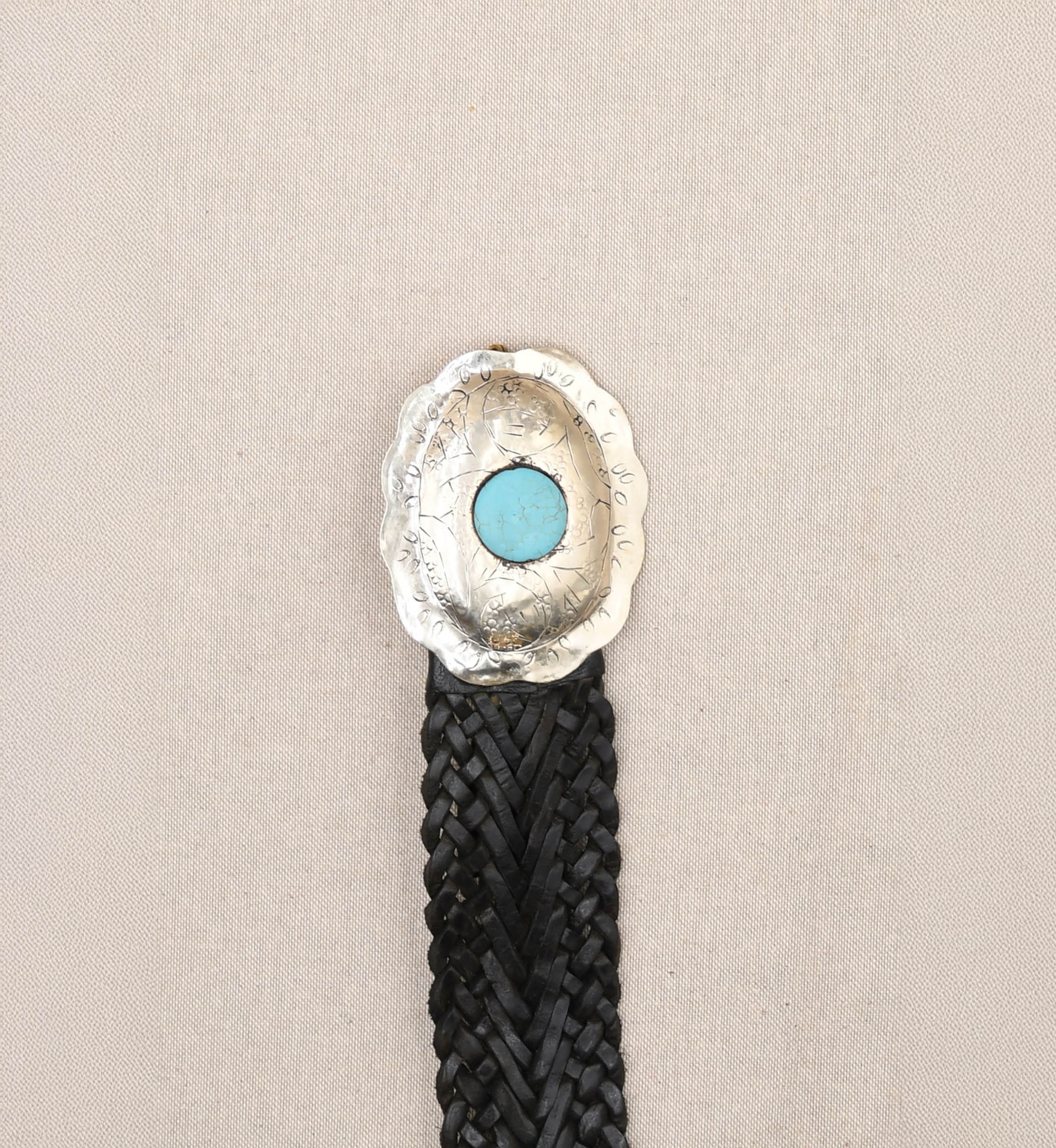 Cinto de Couro Preto com Fivela Prateada Janna – Miss June Paris – 1