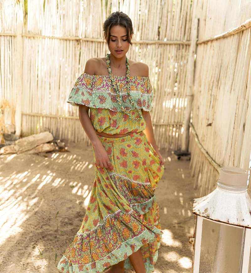 HOLLA Top – Floral Print – Short Sleeve – Bohemian – Miss June Paris – 1