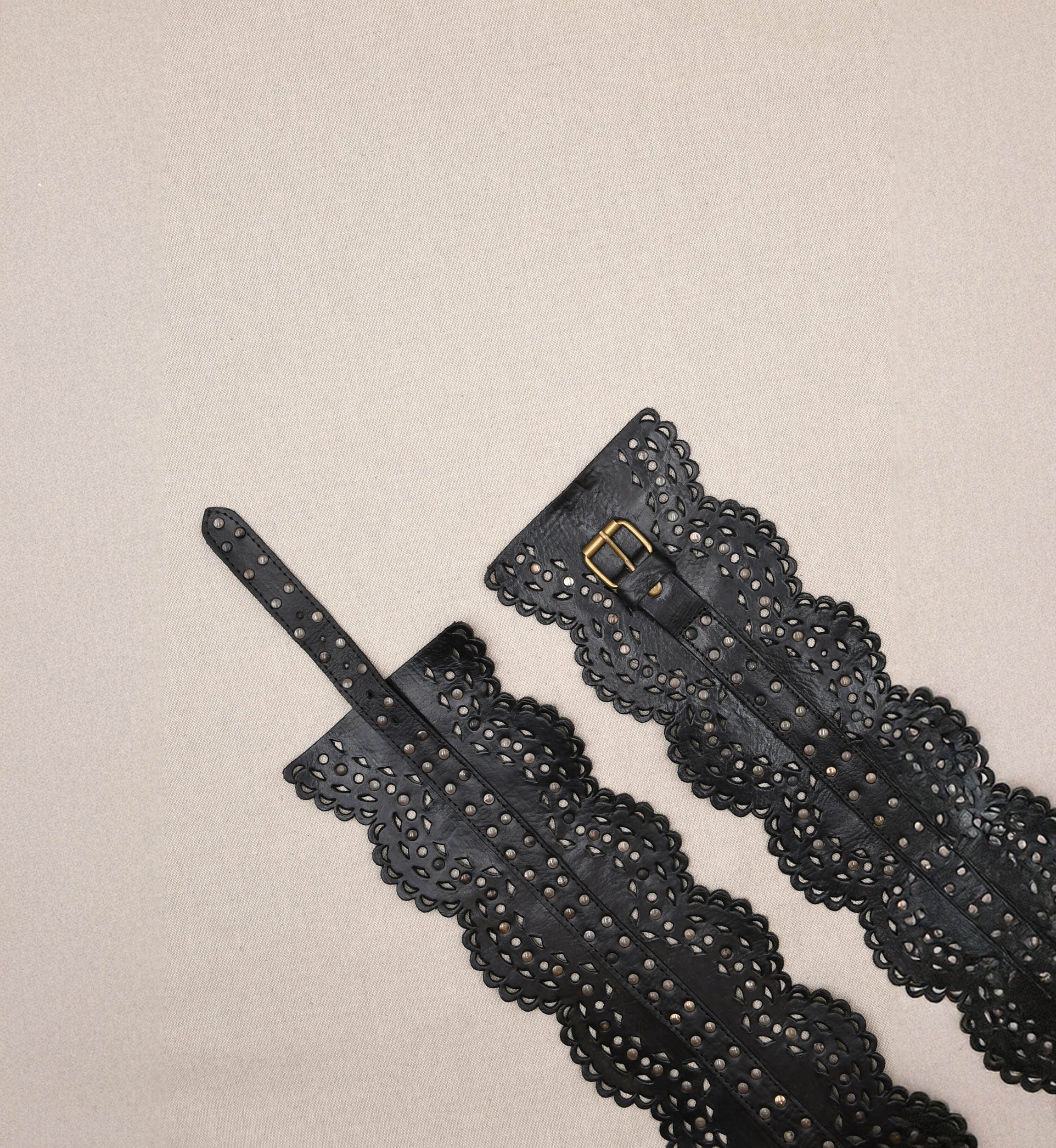 TAKARA Leather Belt – Miss June Paris – 2