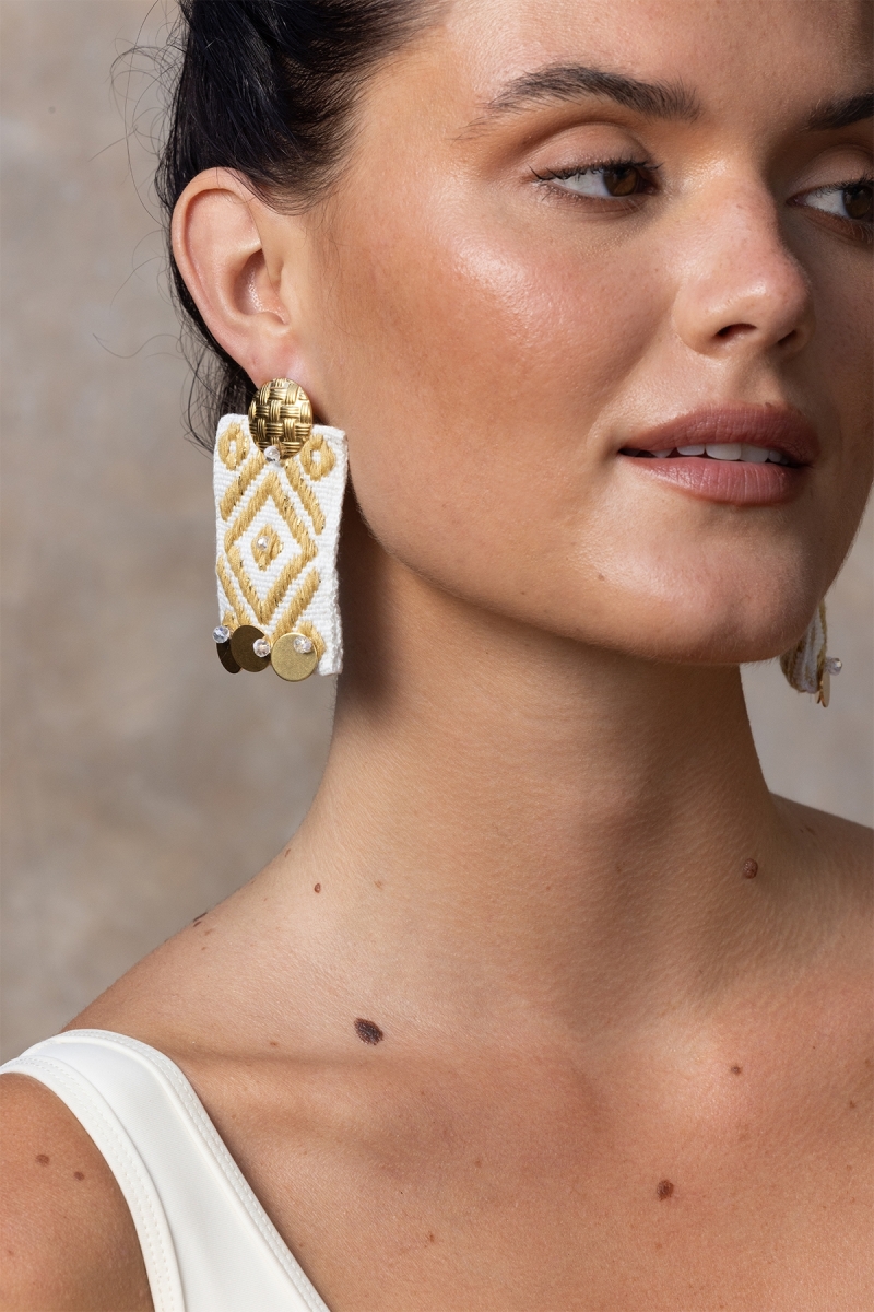 Blusing Drop Earrings – gold and white patterns – bohemian chic – Miss June Paris – 2