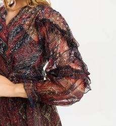 Miss June Paris — Blouse Johnny