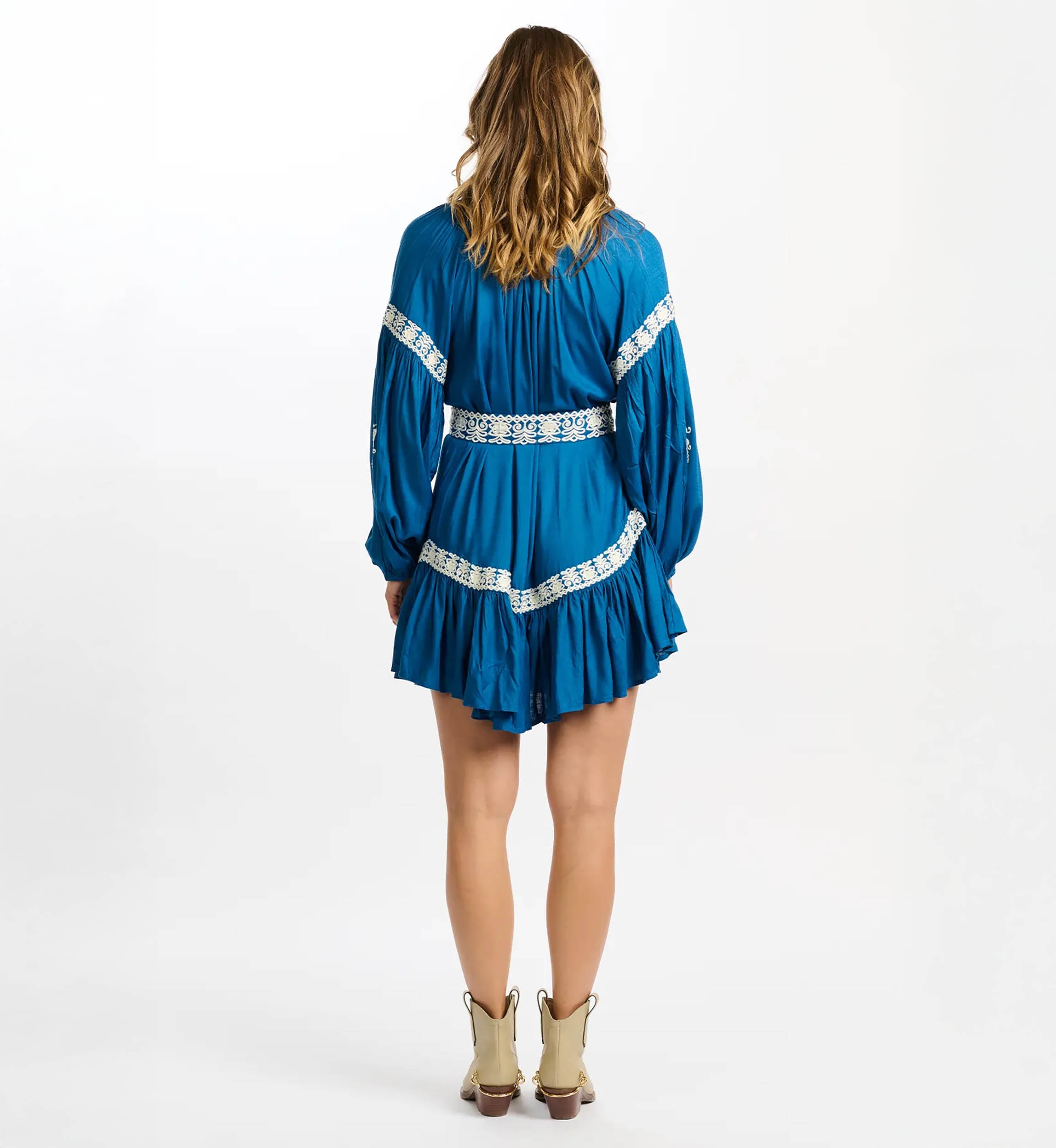 Miss June Paris — Vestido Corto Dina