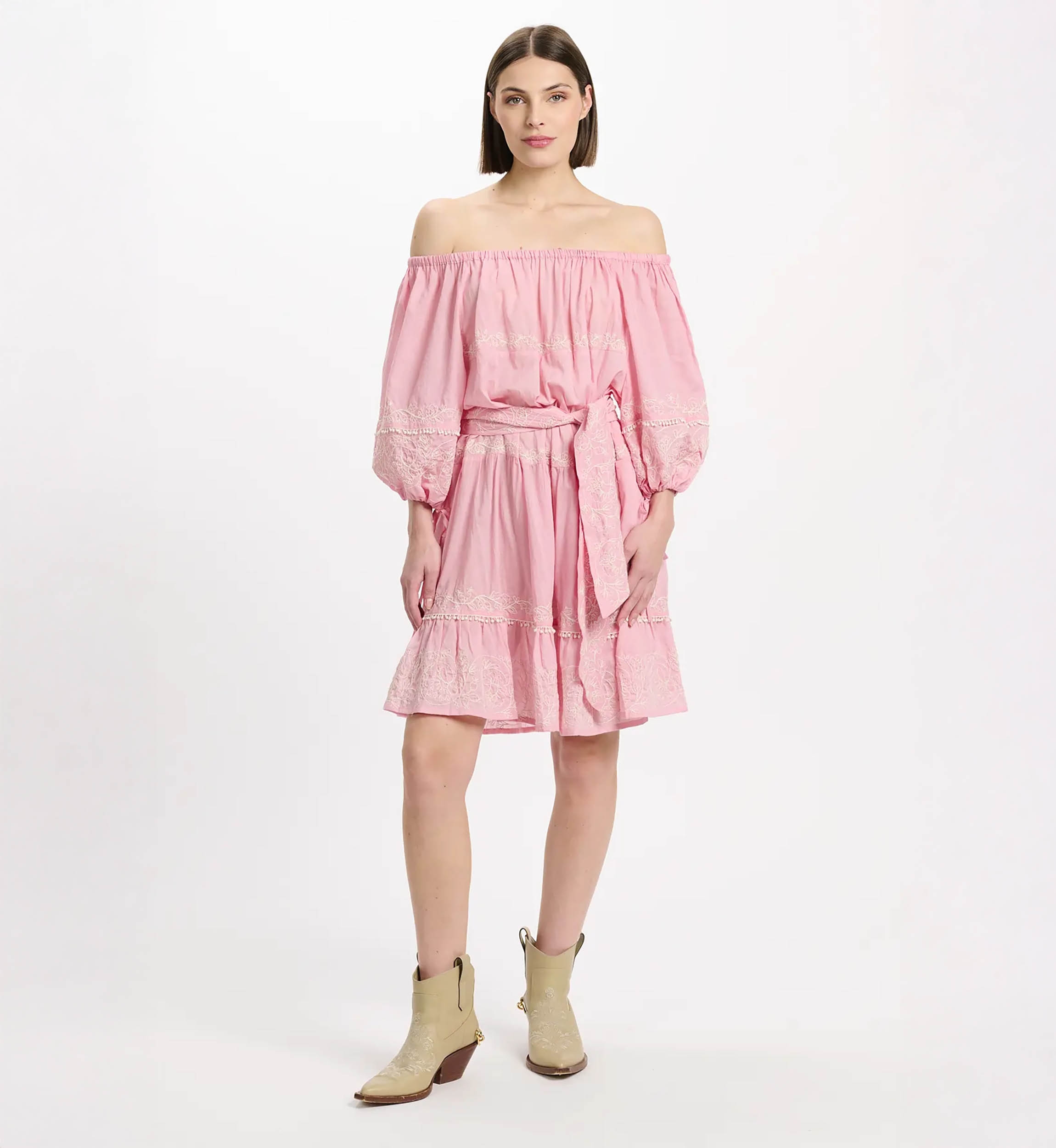 Miss June Paris — Vestido Corto Layla Bardot