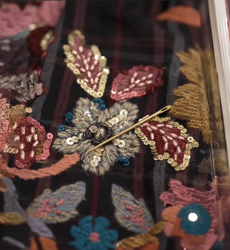 Miss June Paris — Cachecol Lucie