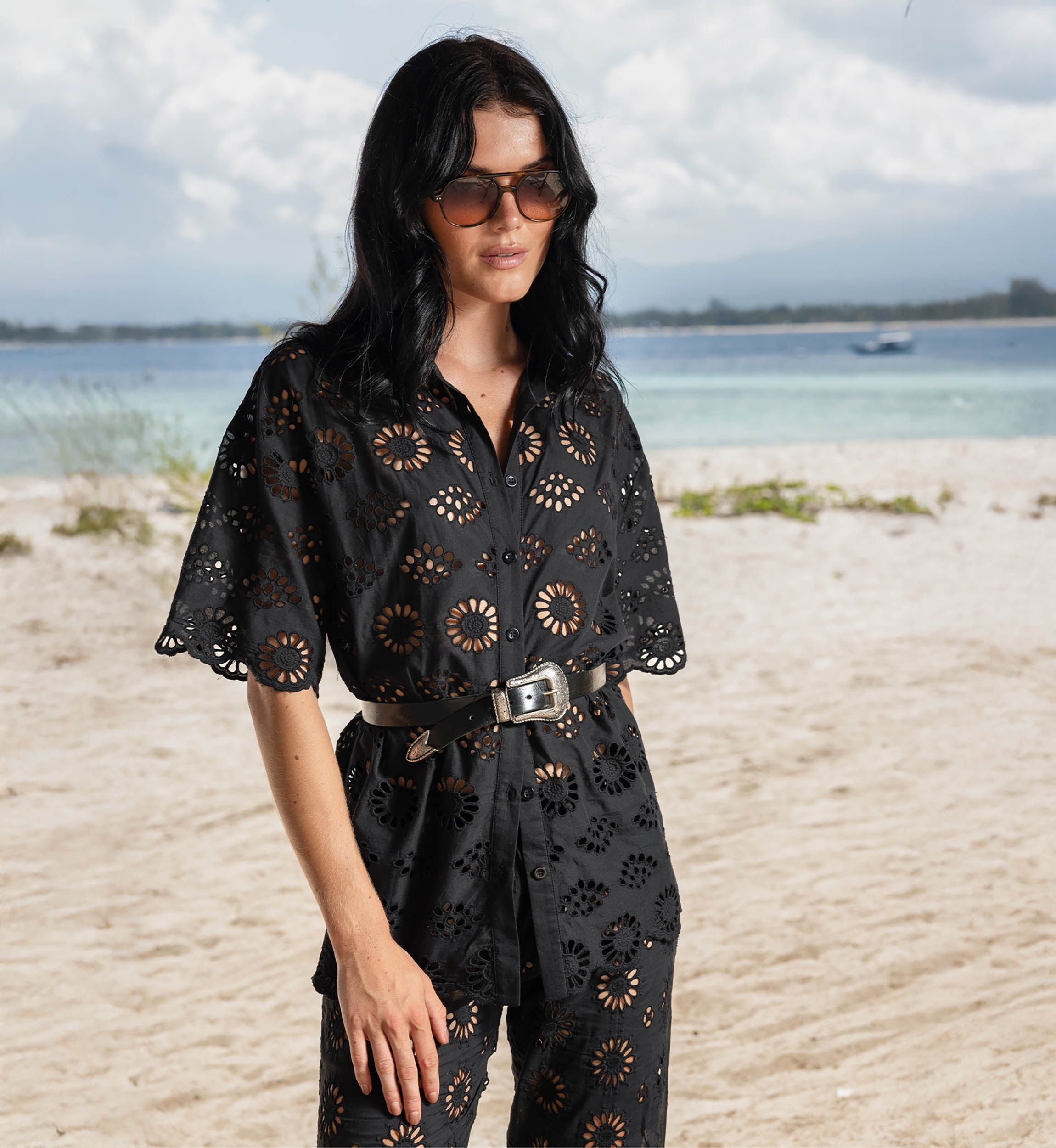 Mira shirt in English embroidery - black - 100% cotton - Miss June Paris - 7