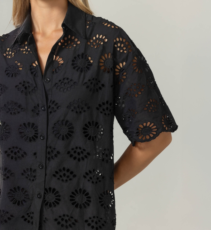 Mira shirt in English embroidery - black - 100% cotton - Miss June Paris - 10